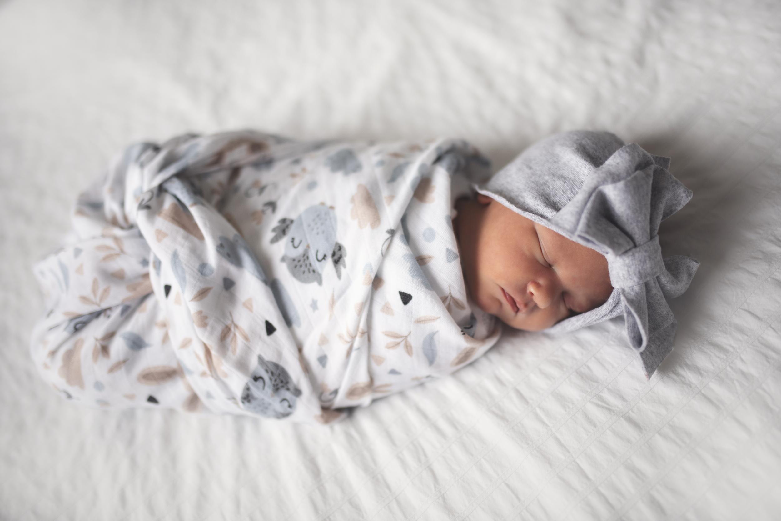 LifeTree Couverture d'emmaillotage en mousseline pour bébé garçon et fille,  ensemble d'emmaillotage pour nouveau-né avec bandeau assorti, couverture