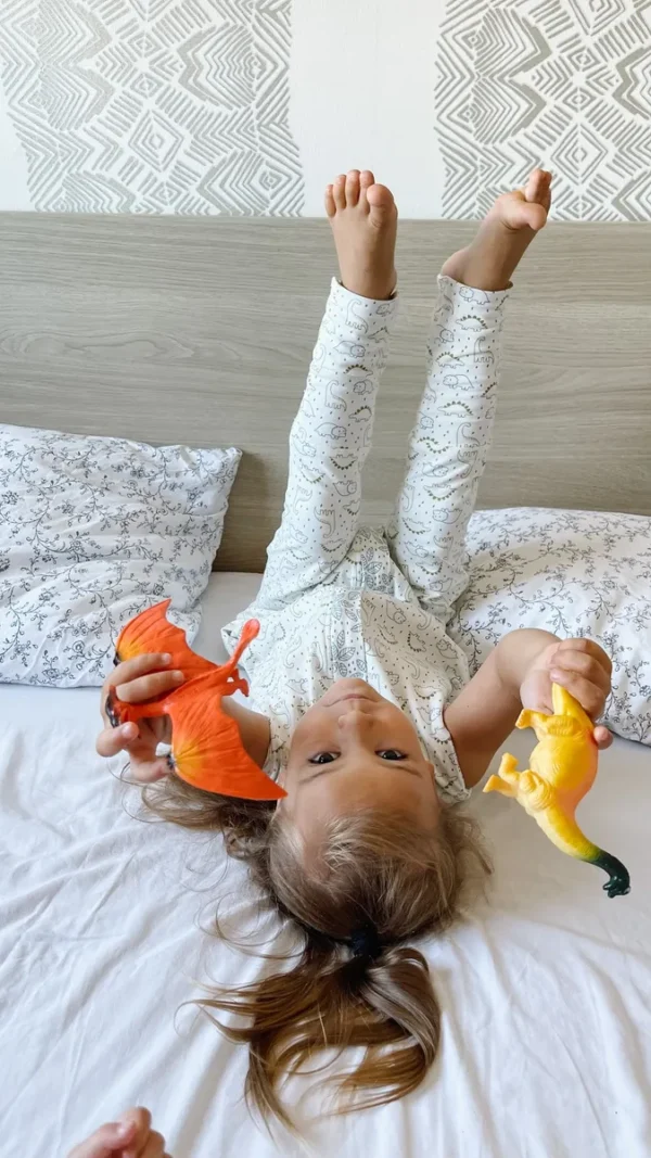 Sac de couchage double-face avec pieds pour enfants de 1-2 ans TOG 2.5 beige fleur